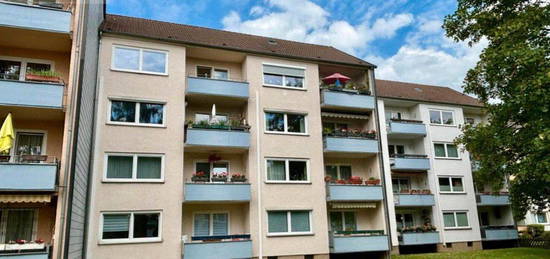 3 Zimmer Wohnung in Langenhagen mit Balkon Kernsaniert, Top Lage