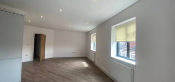 2 bed flat to rent