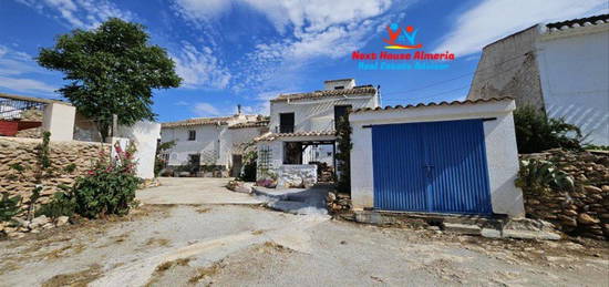 Finca rústica en venta en Cúllar