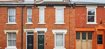 2 bedroom terraced house