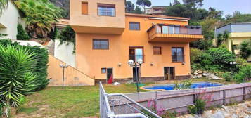 Chalet en Canyelles - Montgoda, Lloret de Mar