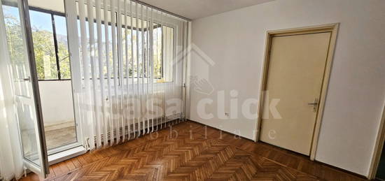 Apartament 3 camere Tiglina 1, etaj 1