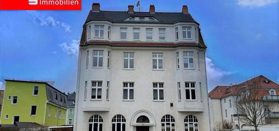 Schicker Altbau mit Balkon in der Greizer Neustadt