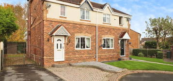 3 bedroom semi-detached house for sale