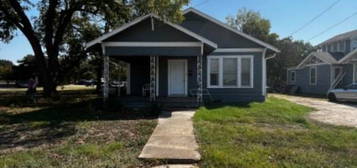 1609 W 2nd Ave, Corsicana, TX 75110