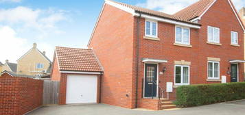 3 bedroom semi-detached house for sale