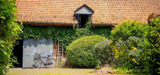 Ferme au carré sur 6 000m2