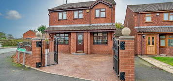 4 bedroom detached house for sale