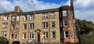 4 bed flat to rent