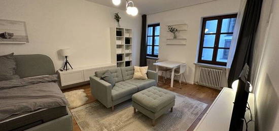 Ab 01.01.2025 voll ausgestattetes 1-Zimmer-Apt. Münchner Freiheit / Schwabing