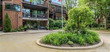36 HAYHURST Road Unit# 316, Brantford, Ontario 