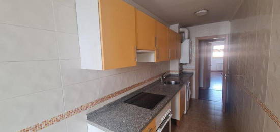 Piso en venta en Calle Puerto de San Isidro, Teatinos - Los Prados