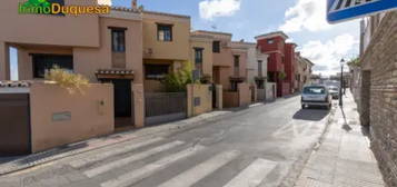 Casa adosada en Las Gabias