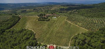 Casa indipendente in vendita a Strada in Chianti - Chiocchio