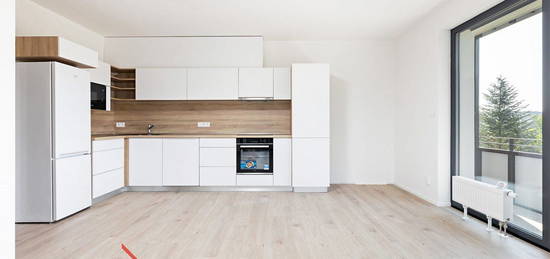 Pronájem bytu 3+kk 85 m²