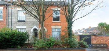 3 bedroom semi-detached house