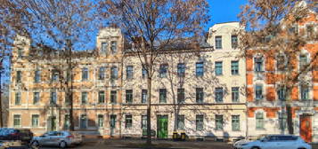 Modernisierte Erdgeschosswohnung mit großzügiger Terrasse in ruhiger Lage