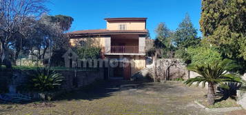 Villa unifamiliare via Settevene Palo Secondo Tronco 3, Bracciano