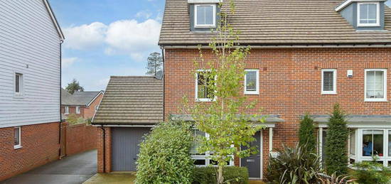 4 bedroom semi-detached house for sale