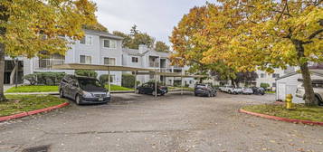 975 Aberdeen Ave NE Apt F207, Renton, WA 98056