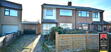 4 bedroom semi-detached house for sale