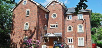 3 bed flat to rent