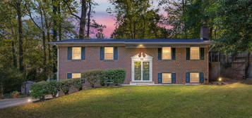 1009 Plymouth Dr, Stafford, VA 22554