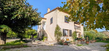 Fayence (Var) - 495 000 € Villa de 240 m2, 6 chambres