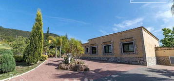 Chalet en Pobla Tornesa (la)