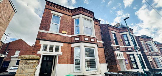 Property to rent in Dunlop Avenue, Lenton, Nottingham NG7