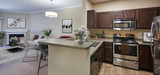 SkyeCrest Apartments, Denver, CO 80235