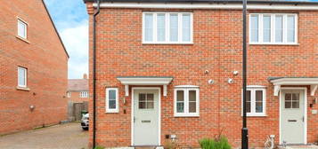 2 bedroom semi-detached house for sale