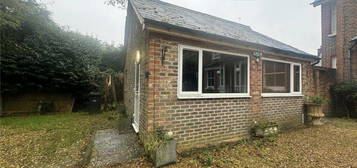 1 bedroom bungalow to rent