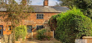 3 bedroom cottage for sale