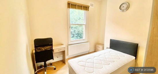 1 bedroom house share