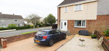 3 bed semi-detached house for sale