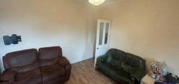 4 bedroom terraced house