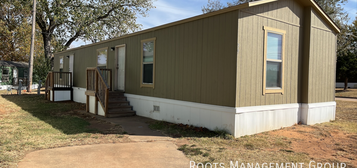 2900 E 6th Ave Unit 39, Stillwater, OK 74074