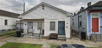 1454-56 N  Roman St, New Orleans, LA 70116