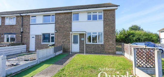 End terrace house for sale in Third Avenue, Canvey Island SS8