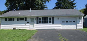 126 Myers Dr, Horseheads, NY 14845