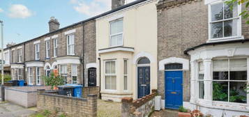 3 bedroom terraced house