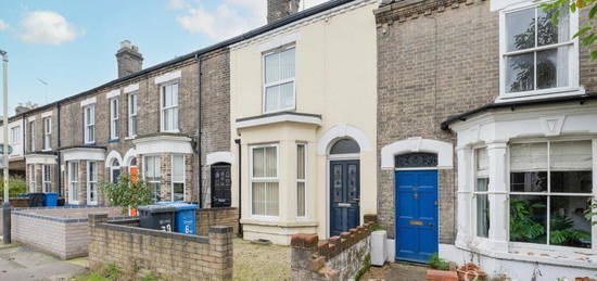 3 bedroom terraced house