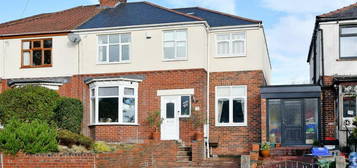 4 bedroom semi-detached house for sale