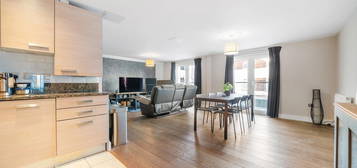 Flat for sale in Stane Grove, London SW9