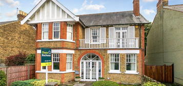 Property for sale in Queens Road, Hampton Hill, Hampton TW12