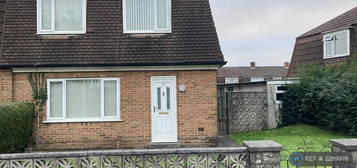 3 bedroom semi-detached house