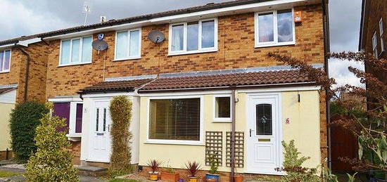 3 bed semi-detached house to rent