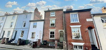 4 bedroom terraced house for sale