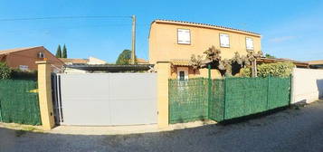 Villa t4 lunel 105 m2